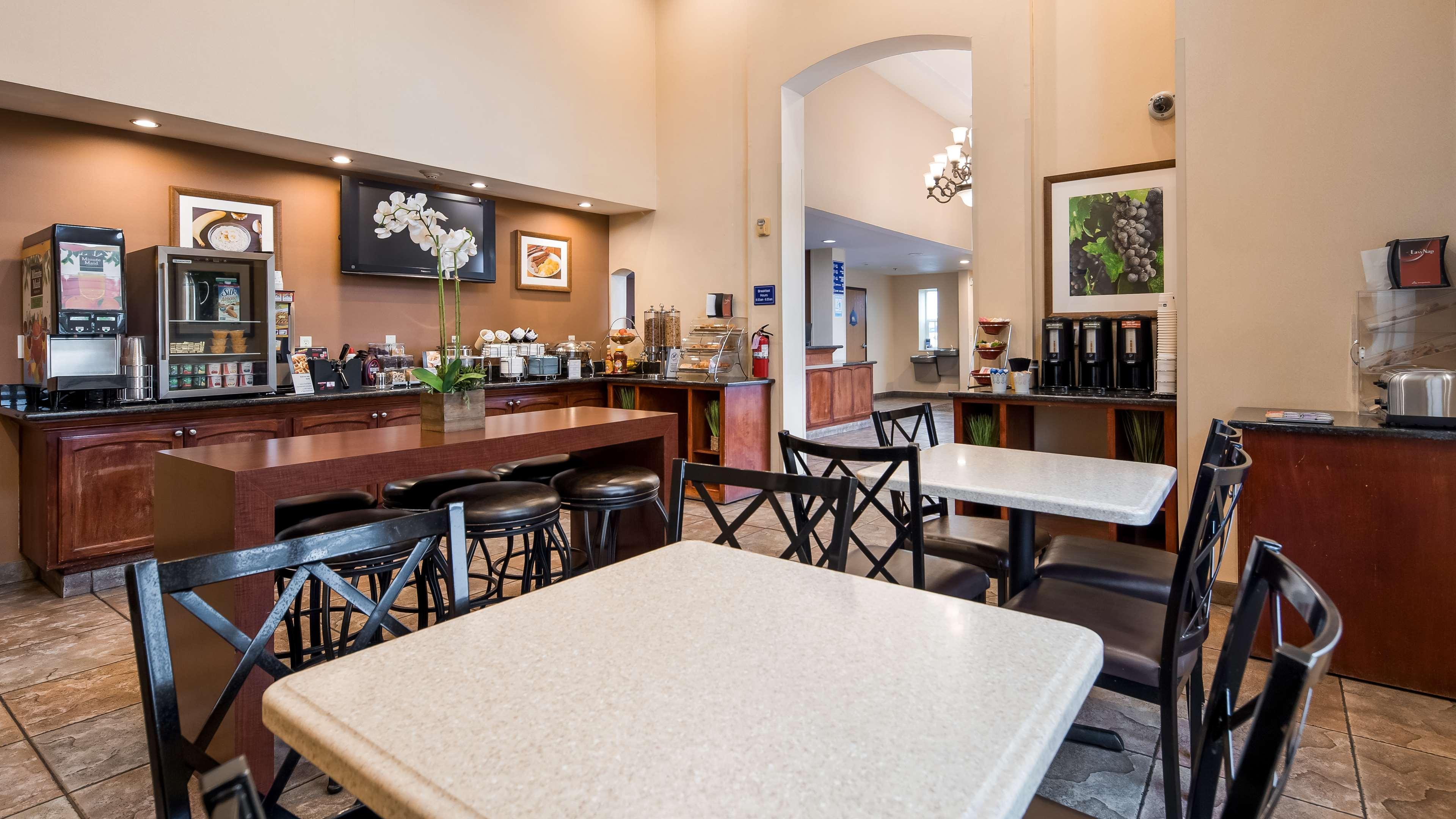 Best Western I-5 Inn & Suites Lodi Extérieur photo