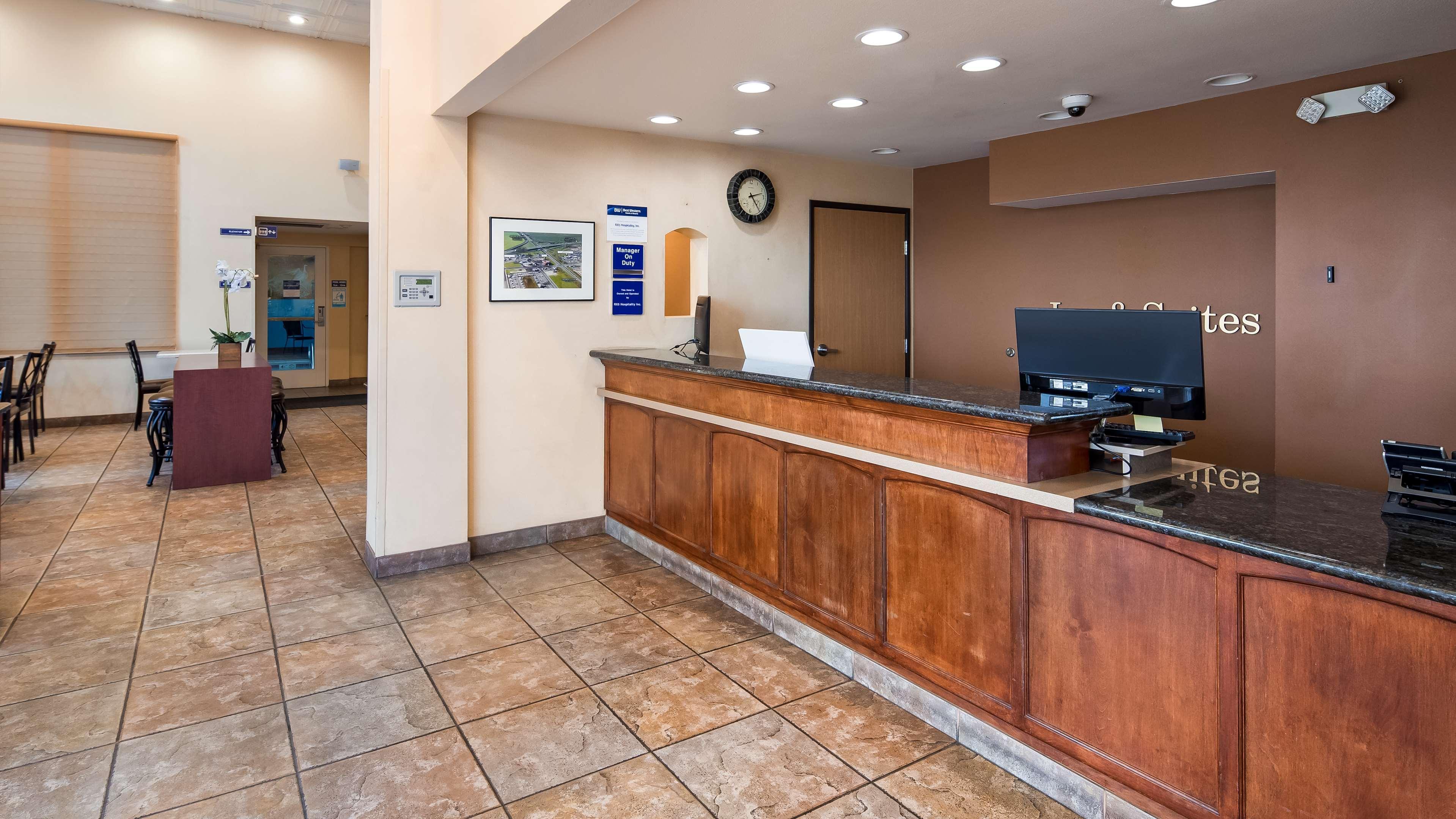 Best Western I-5 Inn & Suites Lodi Extérieur photo